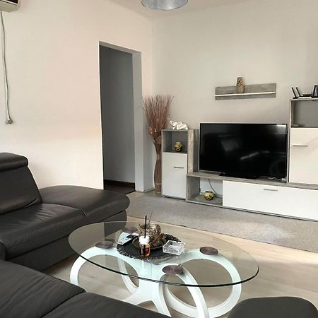 Apartament Inu Orsova Exterior photo